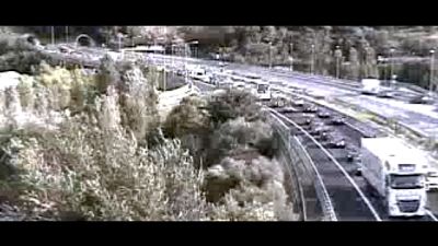 Autostrade, stop cantieri alle 13 e due corsie per senso marcia Autostrade, stop cantieri alle 13 e due corsie per senso marcia