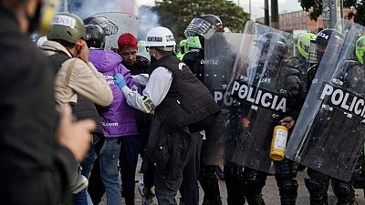 Colombia must hold dialogue, punish police abuse, rights panel says Colombia must hold dialogue, punish police abuse, rights panel says