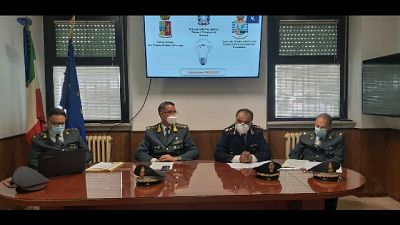 Operazione Gdf e Polstrada Pescara, 60 denunciati, due arresti