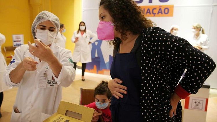 Brazil registers record deaths, lowest number of births for Jan-June period