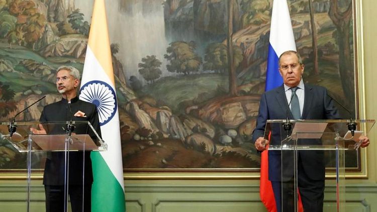 وزير خارجية الهند يحث على الحد من العنف في أفغانستان