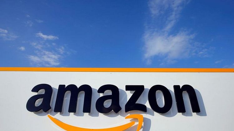 Canadian Amazon facility files for union vote -union