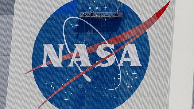 ناسا: تأجيل مهمة رواد الفضاء الأمريكية إلى القمر حتى عام 2025