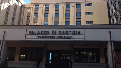 Uno destinato a Procura e gli altri alle sezioni civili e penali Uno destinato a Procura e gli altri alle sezioni civili e penali