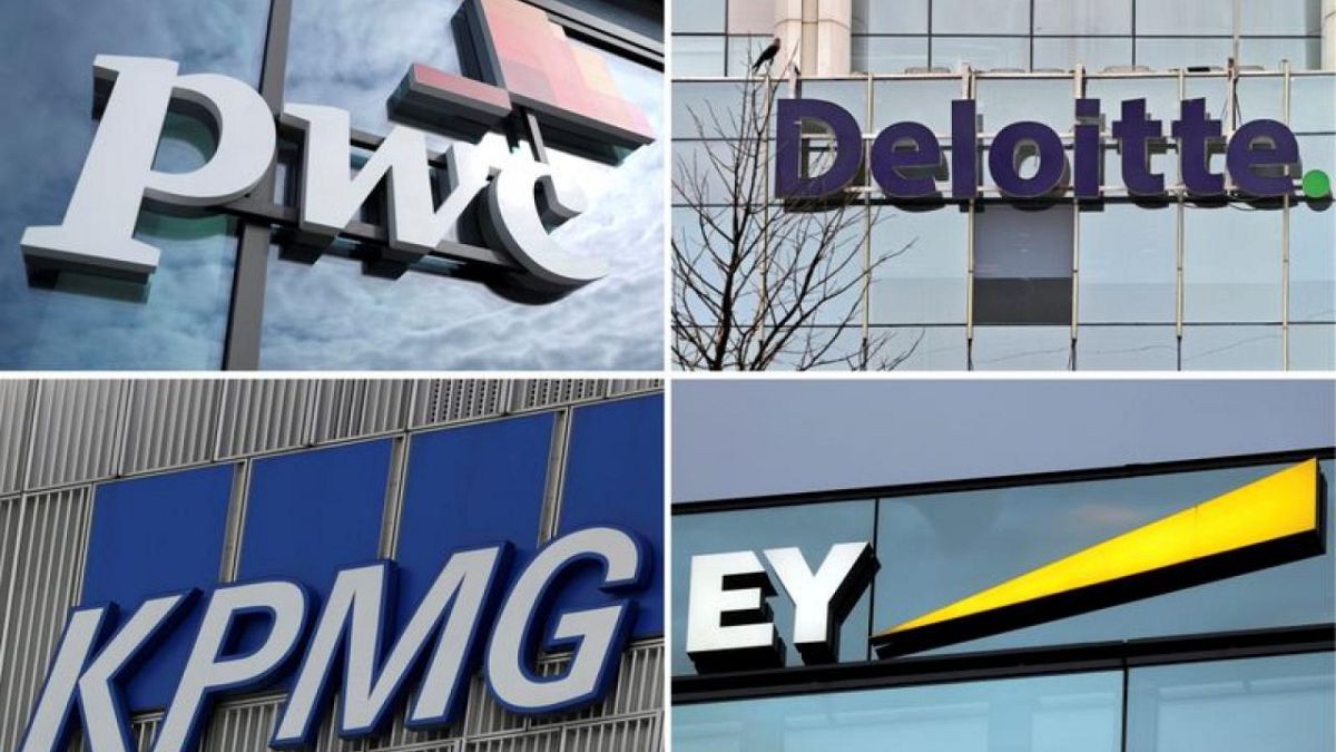 Big Four still dominate UK blue chip audits as fees rise | Euronews