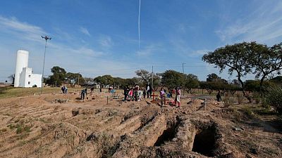 'We're drowning': Argentines struggle under COVID-19 as death toll nears 100,000 'We're drowning': Argentines struggle under COVID-19 as death toll nears 100,000