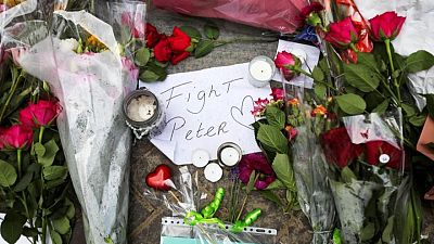 Dutch crime reporter De Vries dies after being shot Dutch crime reporter De Vries dies after being shot