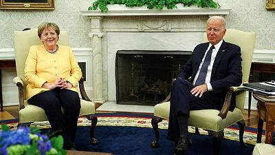 بايدن وميركل يتعهدان بتكوين جبهة مشتركة في مواجهة روسيا والصين
