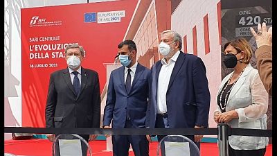 Inaugurazione con ministro Infrastrutture Enrico Giovannini Inaugurazione con ministro Infrastrutture Enrico Giovannini