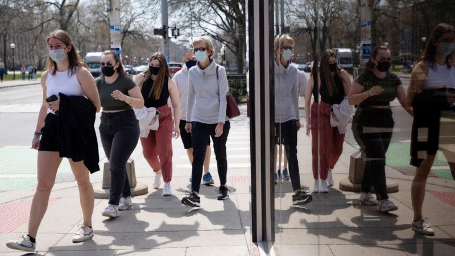 Esperanza de vida en EEUU cae a nivel más bajo en casi 20 años por COVID-19: CDC