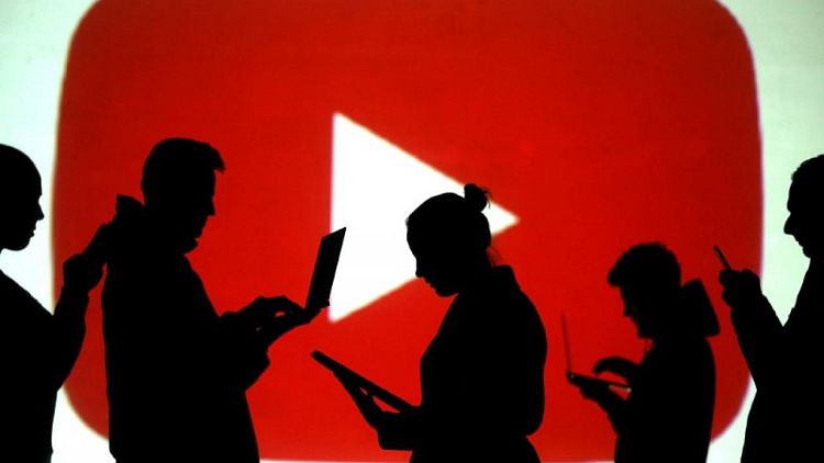YouTube adds money-making feature to attract creators