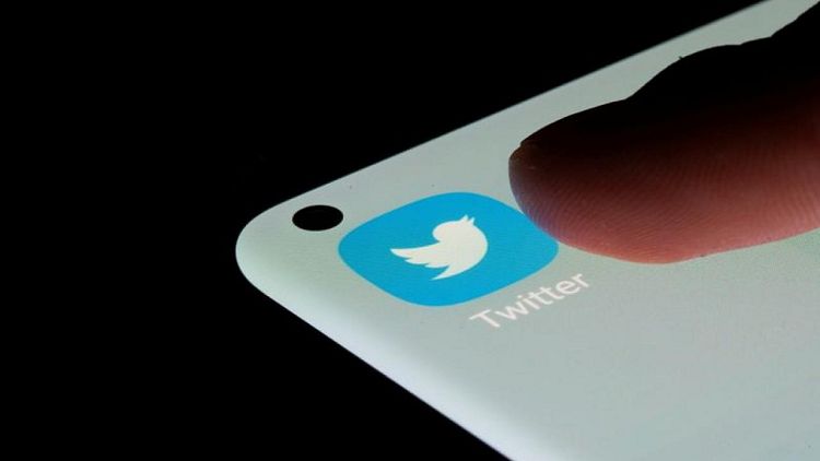 Twitter expands free data access for app developers