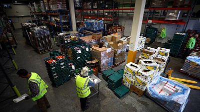Reino Unido hará pruebas diarias de COVID en sector de alimentos para enfrentar problemas de abastecimiento Reino Unido hará pruebas diarias de COVID en sector de alimentos para enfrentar problemas de abastecimiento