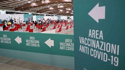 237.635 tamponi effettuati, stabile tasso di positività al 2,2% 237.635 tamponi effettuati, stabile tasso di positività al 2,2%