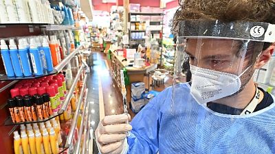 Federfarma Roma, anche 120 al giorno. Tempo tolto a chi sta male Federfarma Roma, anche 120 al giorno. Tempo tolto a chi sta male