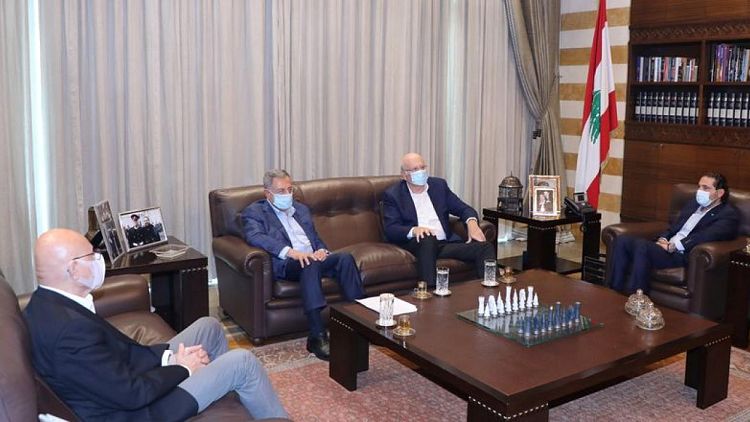 Lebanese president meets businessman Mikati, set to be designated premier