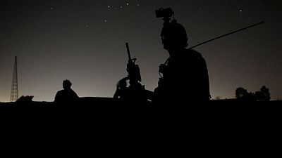 Soldados afganos buscan refugio en Pakistán tras perder puestos militares fronterizos Soldados afganos buscan refugio en Pakistán tras perder puestos militares fronterizos