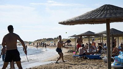 Greek tourism faces tense 'summer of patience' Greek tourism faces tense 'summer of patience'