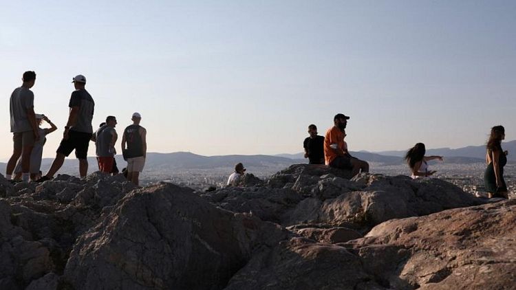 El turismo griego se enfrenta a un tenso "verano de paciencia"