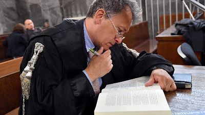 'Vicenda grave e articolata ma nessuno la strumentalizzi' 'Vicenda grave e articolata ma nessuno la strumentalizzi'