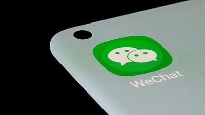 Tencent bows to regulator, allows WeChat users access to rivals' links