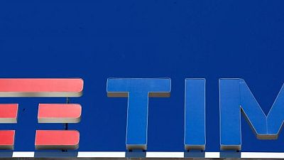 S&P downgrades Telecom Italia on weakening earnings