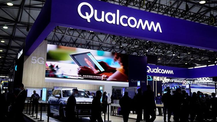 Qualcomm forecasts sales above Wall Street estimates on 5G, connected devices strength