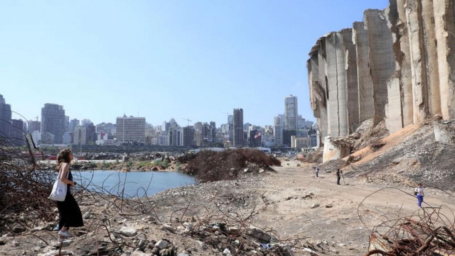 الغضب يغلي في النفوس .. عام على انفجار بيروت والتحقيق يتعثر من جديد