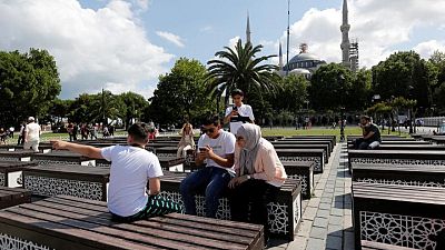 معهد: إيرادات السياحة التركية 3 مليارات دولار في الربع/2