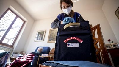 Nei casi di Delta, per proporre immunizzazione ai vicini di casa