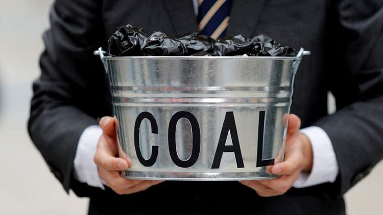 Empresas financieras planean acelerar el cierre de plantas de carbón en Asia -fuentes