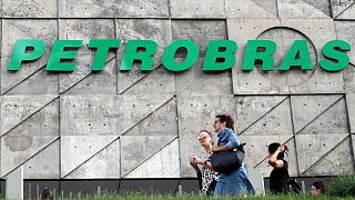 Petrobras supera estimaciones por fuertes ventas de gas natural y precios del crudo