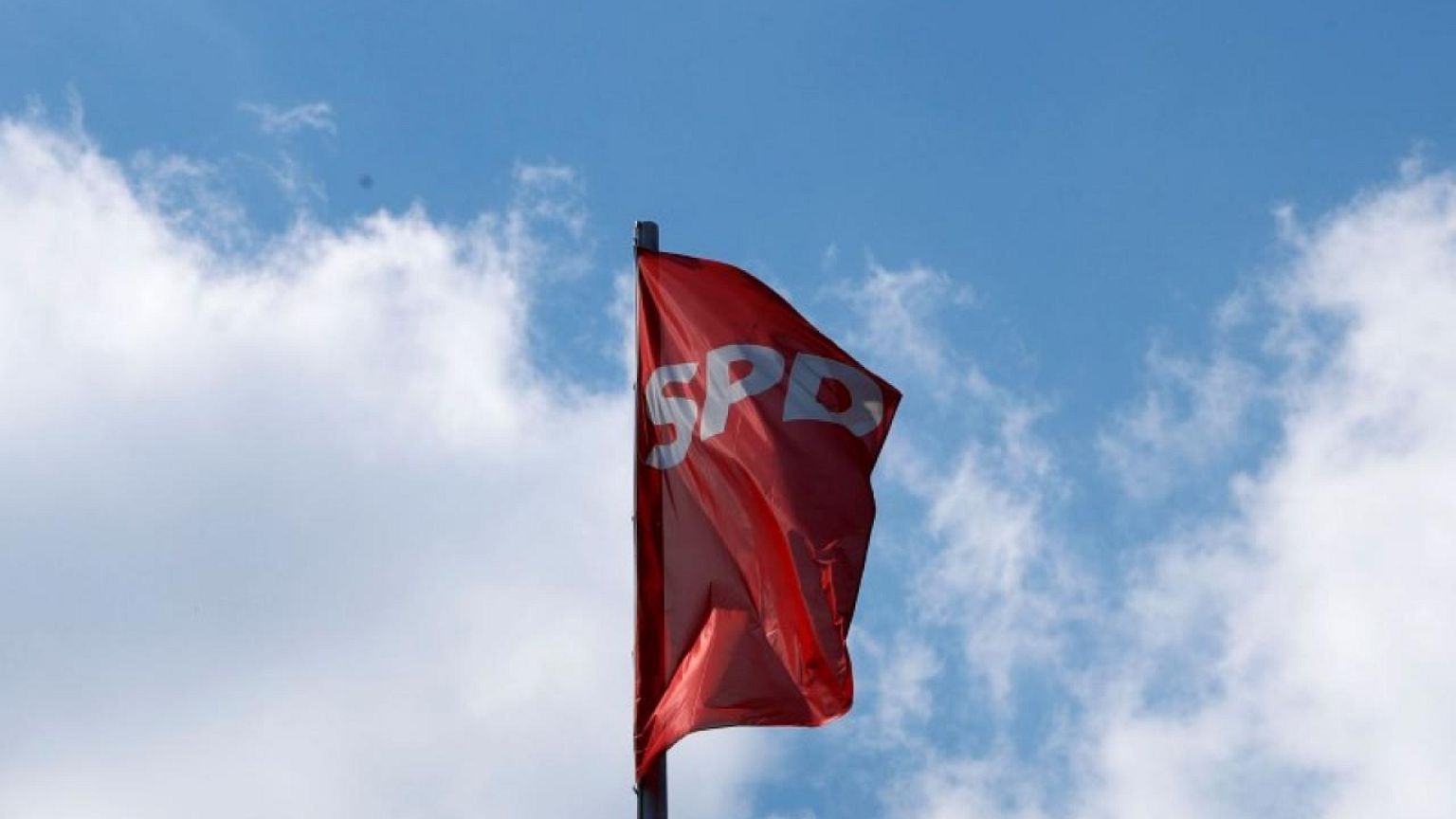 German SPD goes on the attack with jab at rival's Catholicism