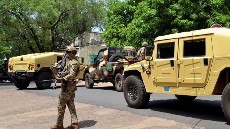 Al menos 51 muertos en ataques contra aldeas de Mali: funcionario local