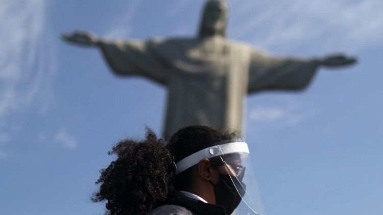 البرازيل تسجل 12085 إصابة و411 وفاة بكوفيد-19 خلال 24 ساعة