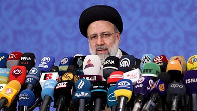 رئيسي يختار دبلوماسيا مناهضا للغرب وزيرا جديدا للخارجية الإيرانية