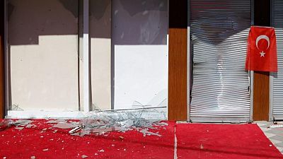 Atacadas propiedades de ciudadanos sirios en Ankara tras la muerte de un joven turco Atacadas propiedades de ciudadanos sirios en Ankara tras la muerte de un joven turco