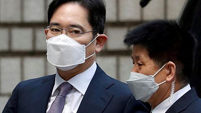Samsung leader Jay Y. Lee released from prison on parole Samsung leader Jay Y. Lee released from prison on parole