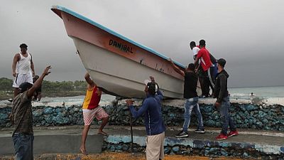 La tormenta Fred provoca cortes de electricidad en República Dominicana y se dirige a Florida La tormenta Fred provoca cortes de electricidad en República Dominicana y se dirige a Florida