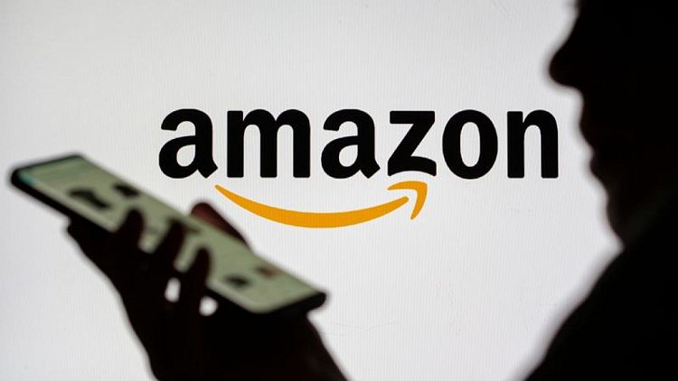 Amazon's palm print recognition raises concern among U.S. senators