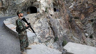 الحكومة الأفغانية تسعى للحفاظ على كابول بعد سقوط جلال آباد في قبضة طالبان