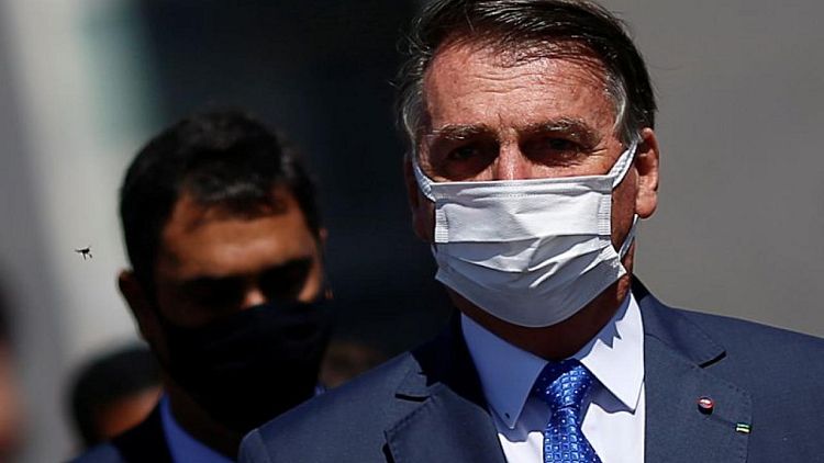 Bolsonaro attacks Brazil judges, warns of "institutional rupture"