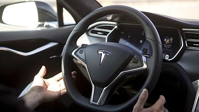 Two senators urge 'thorough' U.S. agency Tesla Autopilot probe