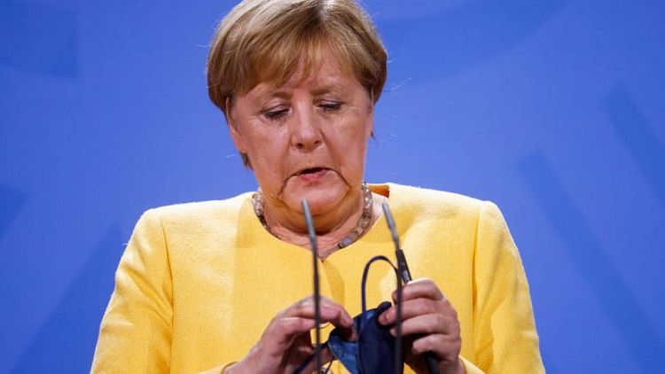 Merkel advierte de una crisis migratoria si no se apoya a afganos que huyen de los talibanes