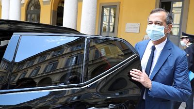 Sindaco, no a spazi improvvisati. Ciascuno deve far la sua parte Sindaco, no a spazi improvvisati. Ciascuno deve far la sua parte