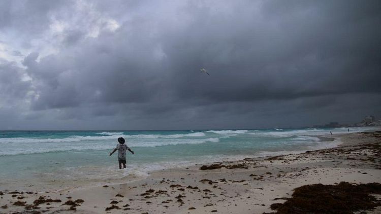 Grace se debilita hasta convertirse en tormenta tropical: Centro de Huracanes EEUU