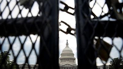 El FBI encuentra escasas pruebas de que el ataque al Capitolio de EEUU estuviera coordinado - fuentes El FBI encuentra escasas pruebas de que el ataque al Capitolio de EEUU estuviera coordinado - fuentes