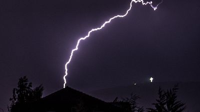 In alta Versilia, uomo soccorso ma senza gravi conseguenze