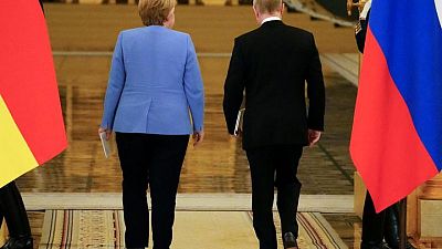 Merkel se enfrenta a Putin por Navalny en su último viaje a Rusia Merkel se enfrenta a Putin por Navalny en su último viaje a Rusia