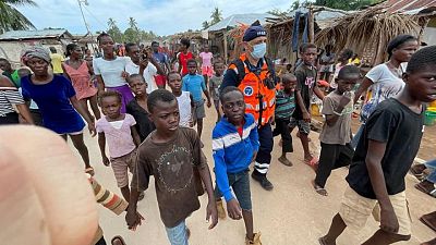 Aid struggles to reach remote areas of Haiti quake zone